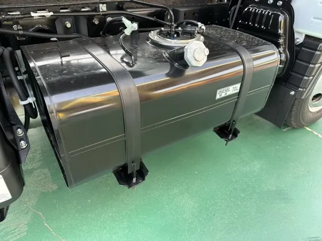 キャンター(三菱)2ｔ全低床強化ダンプ コボレーン サイドガードアシストレンタ登録済未使用車 16