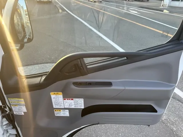 キャンター(三菱)３ｔ ローダースライドダンプレンタ登録済未使用車 25