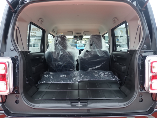 静岡県のスズキ SSDナビ付ハスラー ハイブリッドXは未使用車(新古車