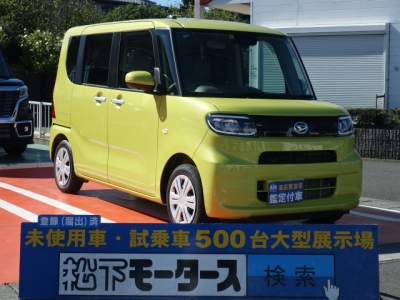 タント(ダイハツ)ディーラー試乗車 全体