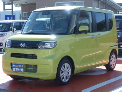 タント(ダイハツ)ディーラー試乗車 前方