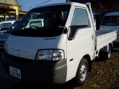 ボンゴトラック(マツダ)未使用車 前方