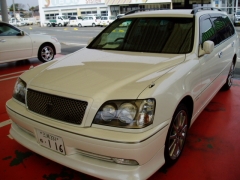クラウンエステートW(トヨタ)中古車 前方