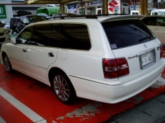クラウンエステートW(トヨタ)中古車 後方