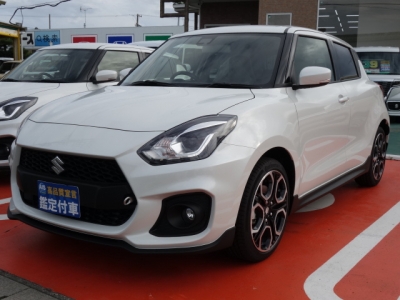 スイフトスポーツ(スズキ)登録済未使用車 前方