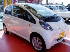 I (アイ)(三菱)中古車 全体