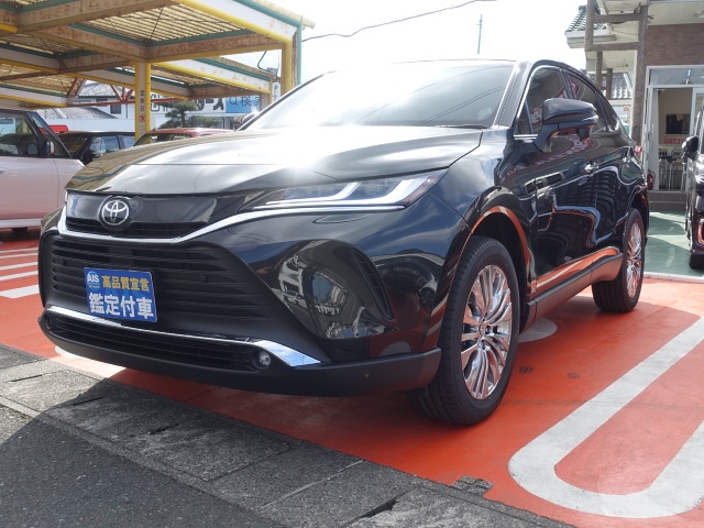 静岡県のトヨタ ハリアー Z レザーパッケージ サンルーフは未使用車 新古車 中古車大型展示場 松下モータース No