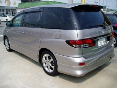 エスティマ(トヨタ)中古車 後方
