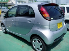 アイ(三菱)中古車 後方
