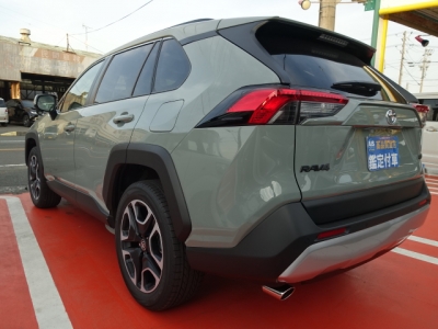 ＲＡＶ４(トヨタ)登録済未使用車 後方
