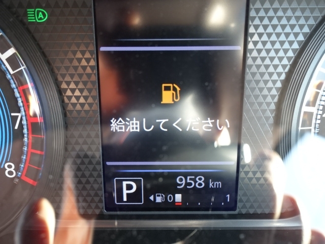 eKクロス(三菱)ディーラ-試乗車 23