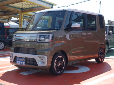 ウェイク(ダイハツ)届出済未使用車 前方