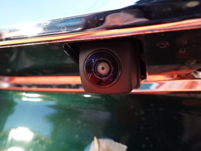 N-BOX(ホンダ)届出済未使用車 後席から見た前席