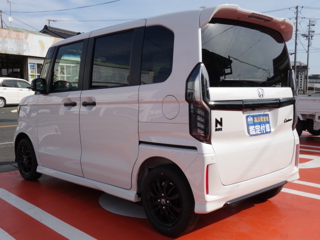 ホンダ 新型n Boxカスタム ｌ Style Blackは未使用車 新古車 中古車大型展示場 松下モータース 静岡県 No 107