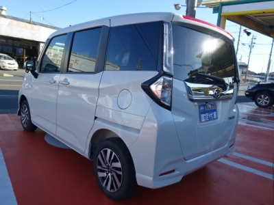 ルーミーのOEM(トヨタ)届出済未使用車 後方