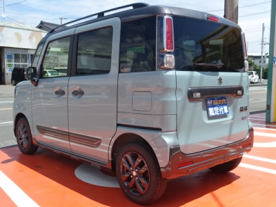 スペーシアギア(スズキ)届出済未使用車 前席内装