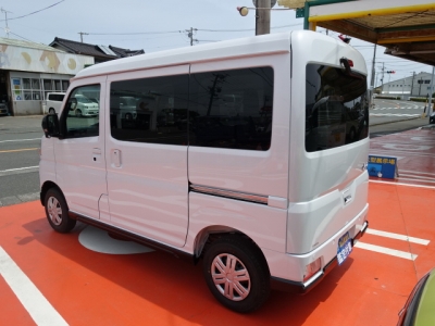 アトレー(ダイハツ)新車見本展示有 後方