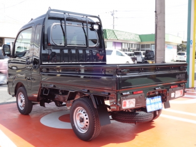ハイゼットトラック(ダイハツ)新車見本展示有 前席内装