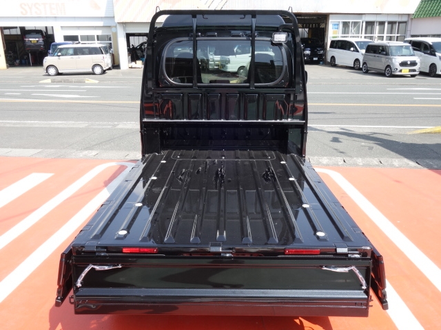 ハイゼット(ダイハツ)新車見本展示有 8