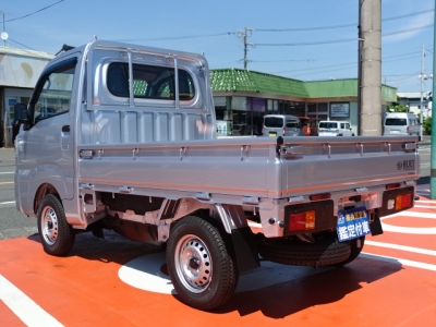 ハイゼットトラック(ダイハツ)新車見本展示有 後方