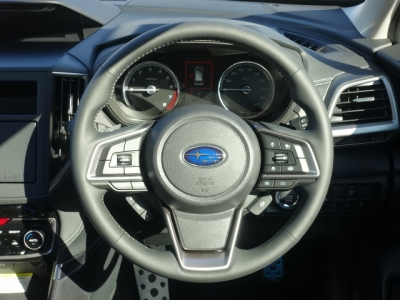 フォレスター(スバル)新車見本展示無 内外装写真