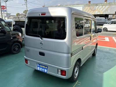 NV１００クリッパー(ニッサン)届出済未使用車 内外装写真他２