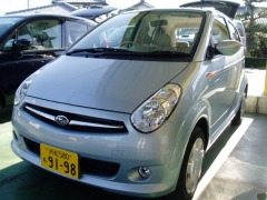 R2(スバル)中古車 前方