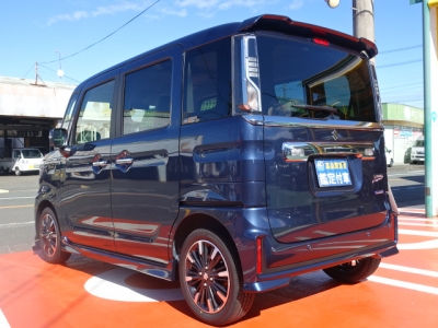 スペーシアカスタム(スズキ)届出済未使用車 後方