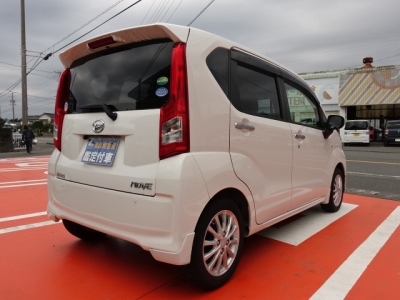 ムーヴ(ダイハツ)中古車 内外装写真他２