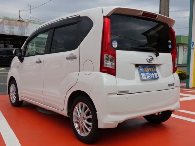 ムーヴ(ダイハツ)中古車 後方