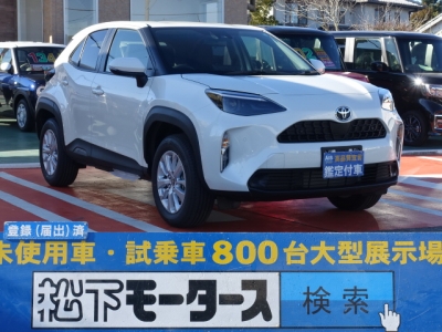 ヤリスクロス(トヨタ)新車見本展示有 全体