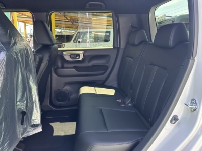N-WGN(ホンダ)未使用車展示無 後席内装