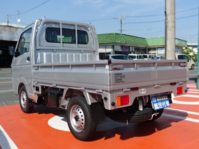 キャリイトラックのOEM(スズキ)届出済未使用車 後方