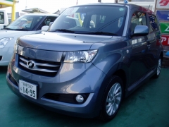 bB(トヨタ)中古車 前方