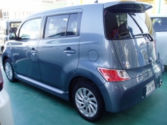 bB(トヨタ)中古車 後方