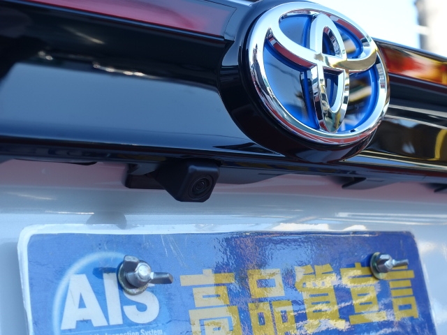 ヤリスクロス(トヨタ)登録済未使用車 12