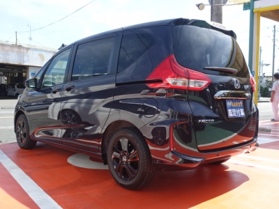 フリード(ホンダ)登録済未使用車 後方