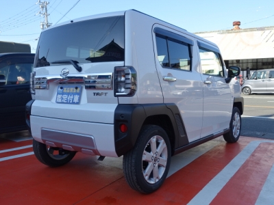 タフト(ダイハツ)届出済未使用車 前席内装