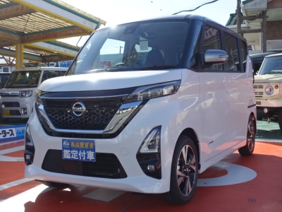 ルークス(ニッサン)届出済未使用車 前方