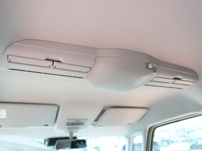 スペーシアギア(ダムド)新車見本展示有 内外装写真他