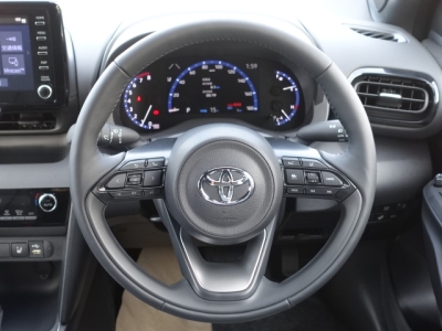 ヤリスクロス(トヨタ)登録済未使用車 内外装写真他