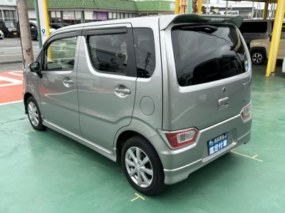 ワゴンR(スズキ)中古車 後方