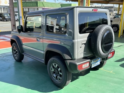 ジムニーシエラ(スズキ)新車見本展示無 後方