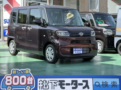 タント(ダイハツ)届出済未使用車 全体