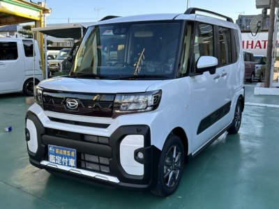 タントファンクロス(ダイハツ)届出済未使用車 前方