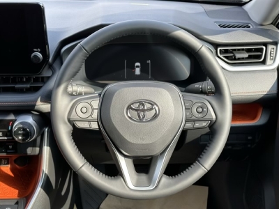 ＲＡＶ４(トヨタ)登録済未使用車 内外装写真他