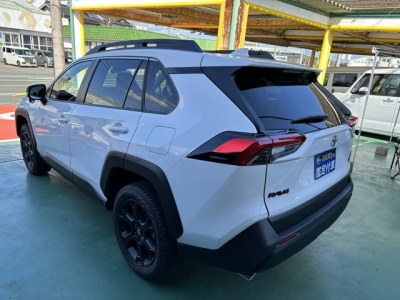 ＲＡＶ４(トヨタ)登録済未使用車 後方