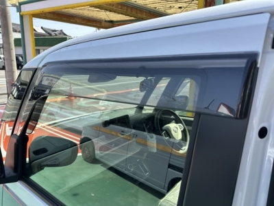 ムーヴキャンバス(ダイハツ)届出済未使用車 内外装写真