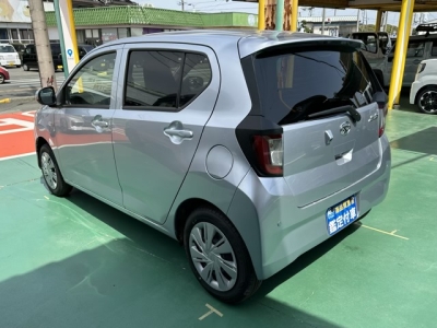 ミライース(ダイハツ)届出済未使用車 後方