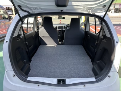 アルト(スズキ)中古車 内外装写真他２